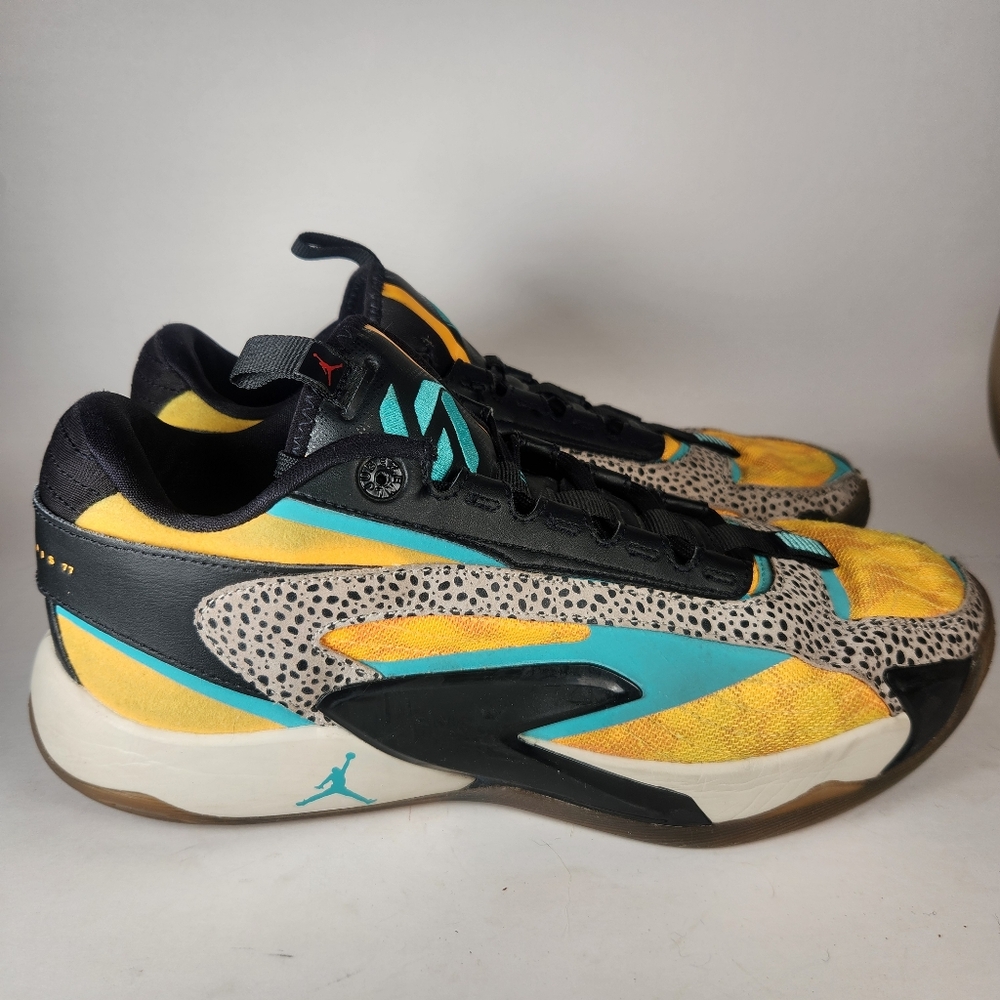 AIR JORDAN Men’s Luka 2 The Pitch Doncic Men's 10.5 Basketball Shoe Safari Rare - Picture 2 of 16